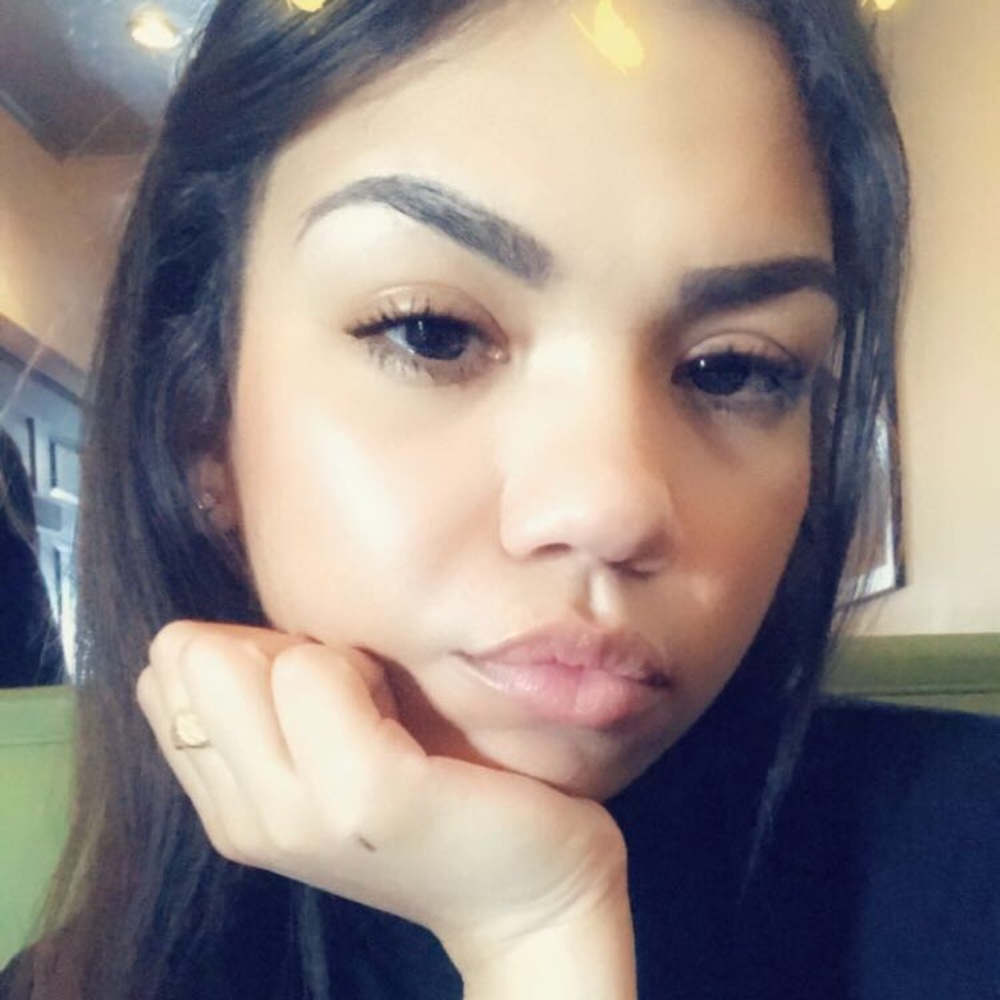 Meet your Posher, Delilah